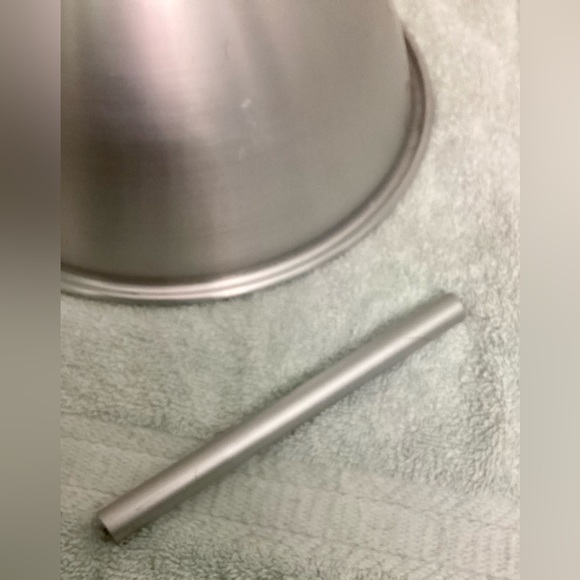 Classic Wonder Doll Cake Mold - Picture 4 of 16